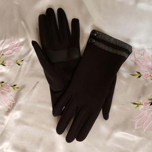 Accessories - Smart Phone Compatible Gloves